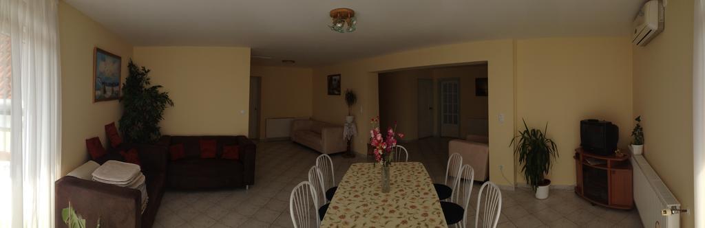 Szaloky Apartmanhaz Gyenesdiás エクステリア 写真