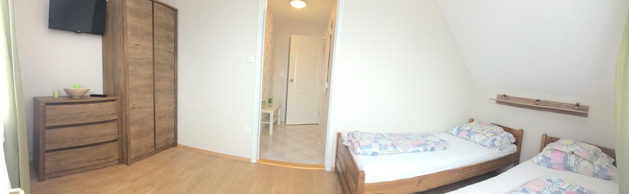 Szaloky Apartmanhaz Gyenesdiás エクステリア 写真