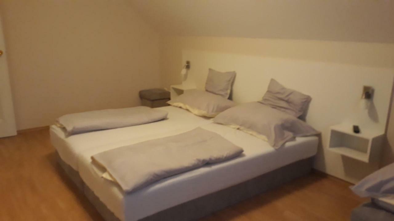 Szaloky Apartmanhaz Gyenesdiás エクステリア 写真